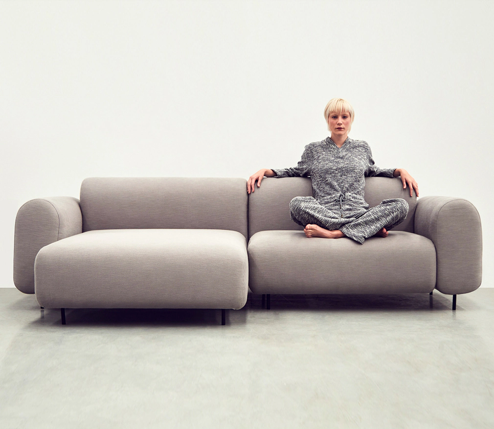 Sofa Dorin Zeea 2 lugares de luxo alto padrao design moderno e minimalista mobile