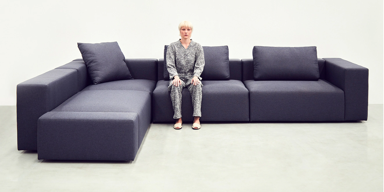 Sofa modular Aurora Azul Zeea de luxo alto padrao design moderno industrial e minimalista confortavel